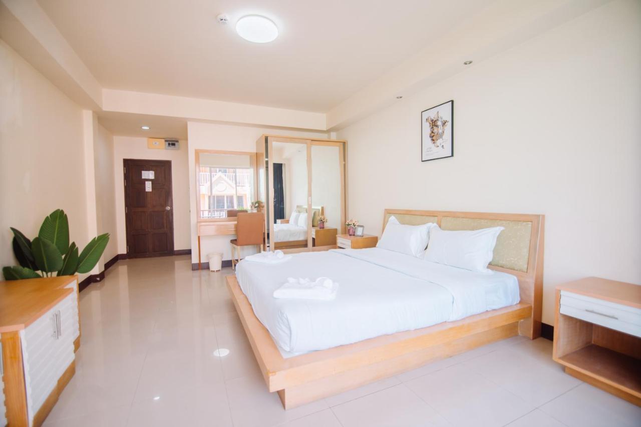 Patong Beach Side Hotel מראה חיצוני תמונה