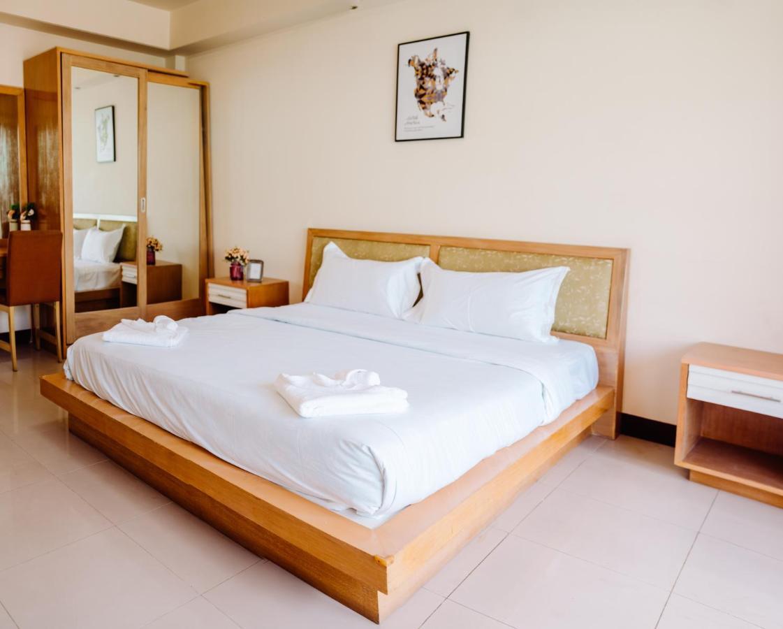 Patong Beach Side Hotel מראה חיצוני תמונה